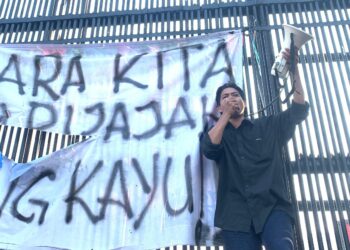 Risno Ibrahim, Transshipment : Perampokan Legal atas Laut Maluku